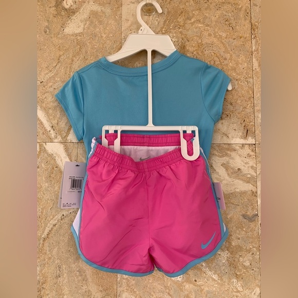 Nike Girls 2-pcs Set - Picture 4 of 16